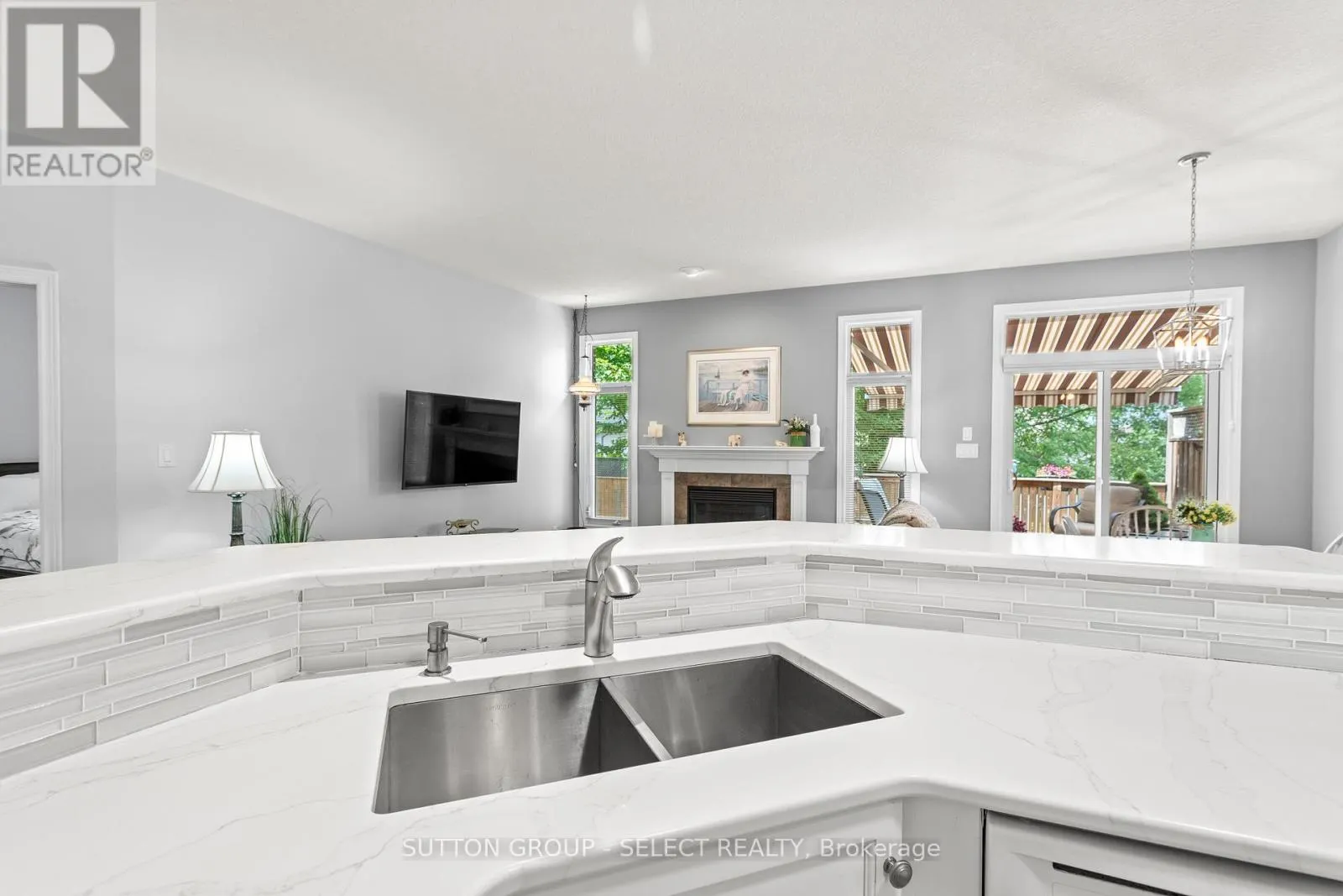 7 - 101 SOUTHGATE PARKWAY, #7
