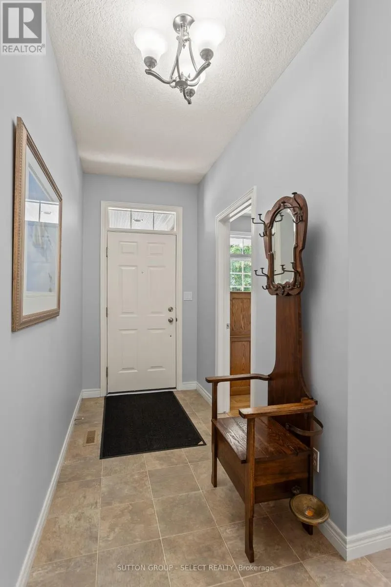 7 - 101 SOUTHGATE PARKWAY, #7