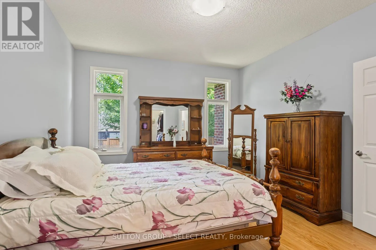 7 - 101 SOUTHGATE PARKWAY, #7