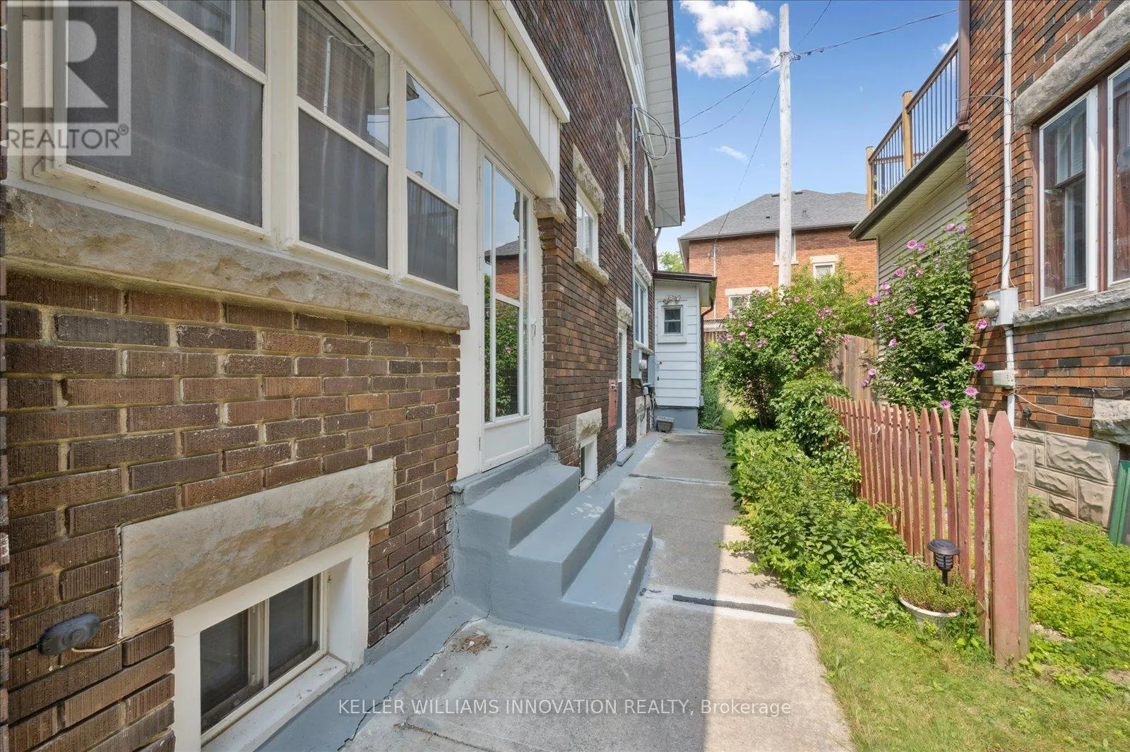 156 UNION BOULEVARD
