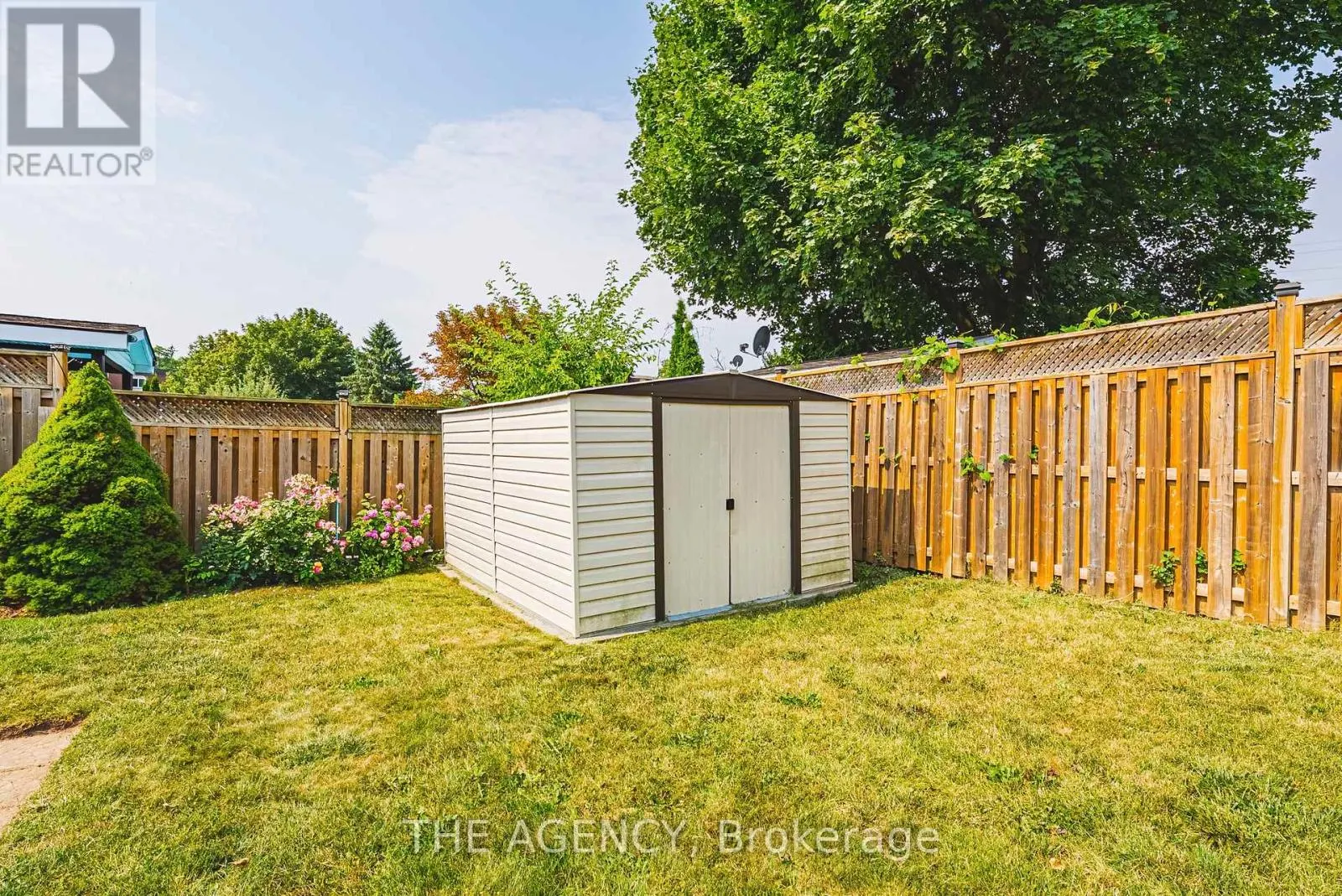 137 PEPPERWOOD CRESCENT