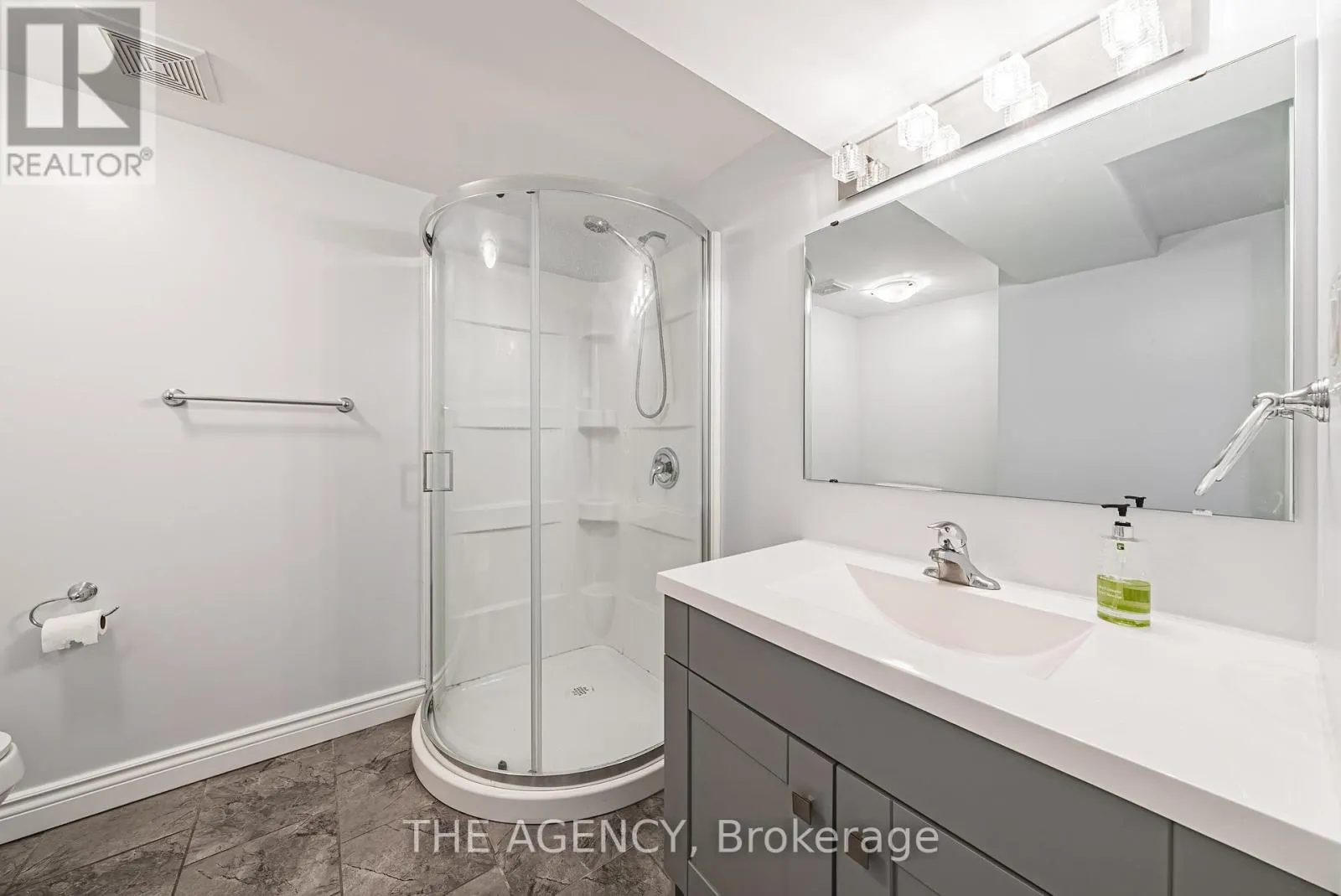 137 PEPPERWOOD CRESCENT