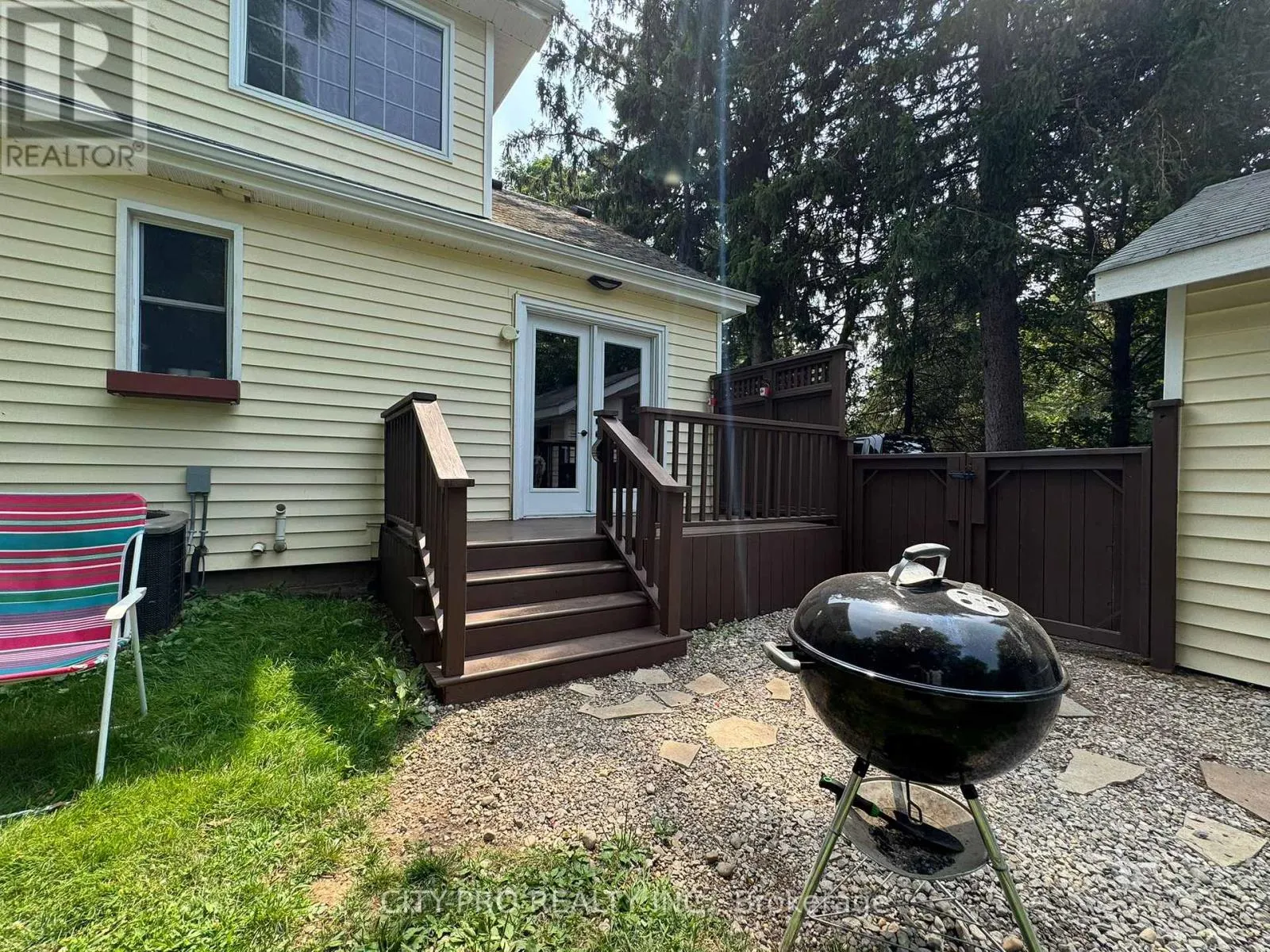 443 5TH CONCESSION ROAD W