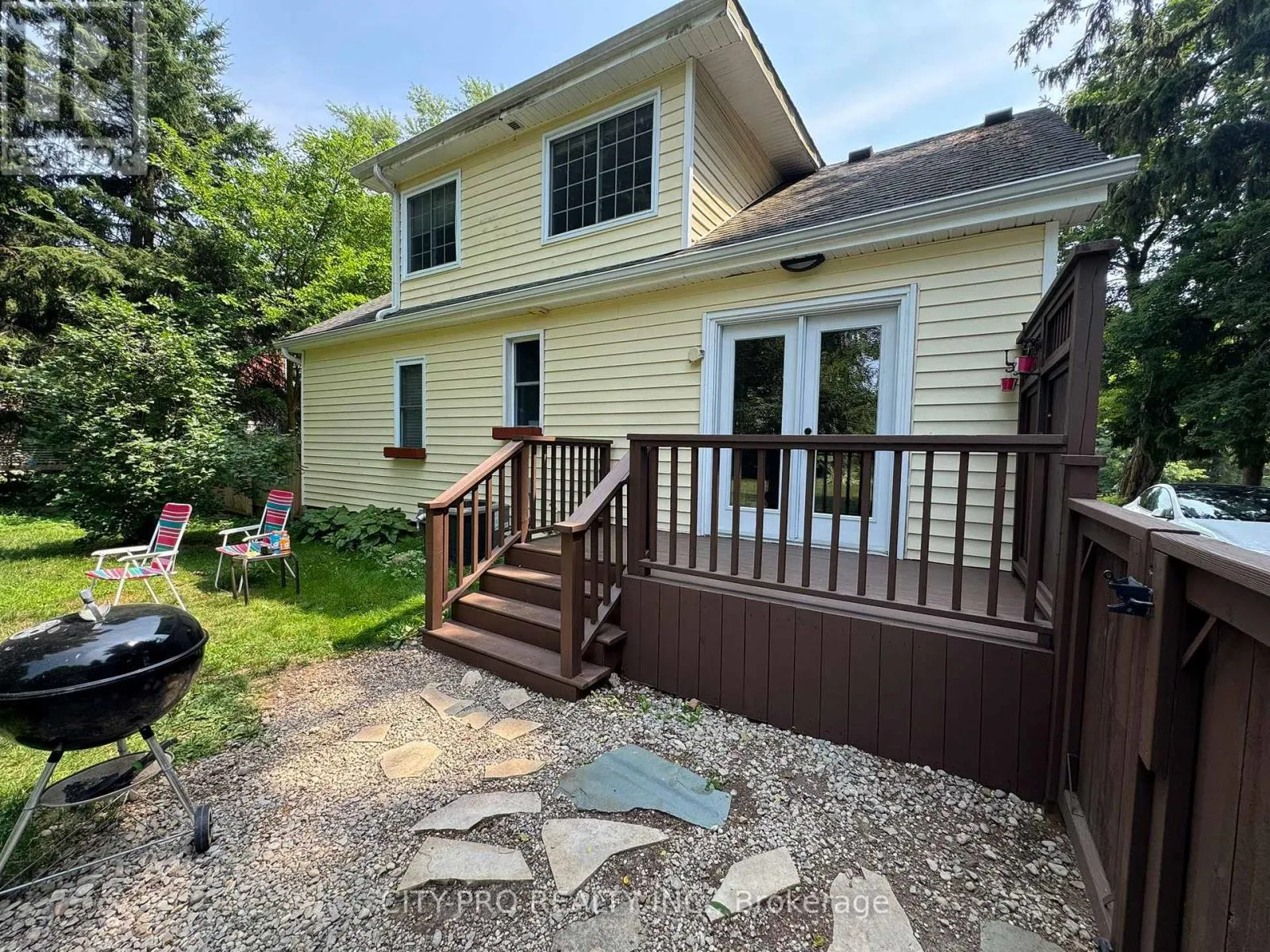 443 5TH CONCESSION ROAD W