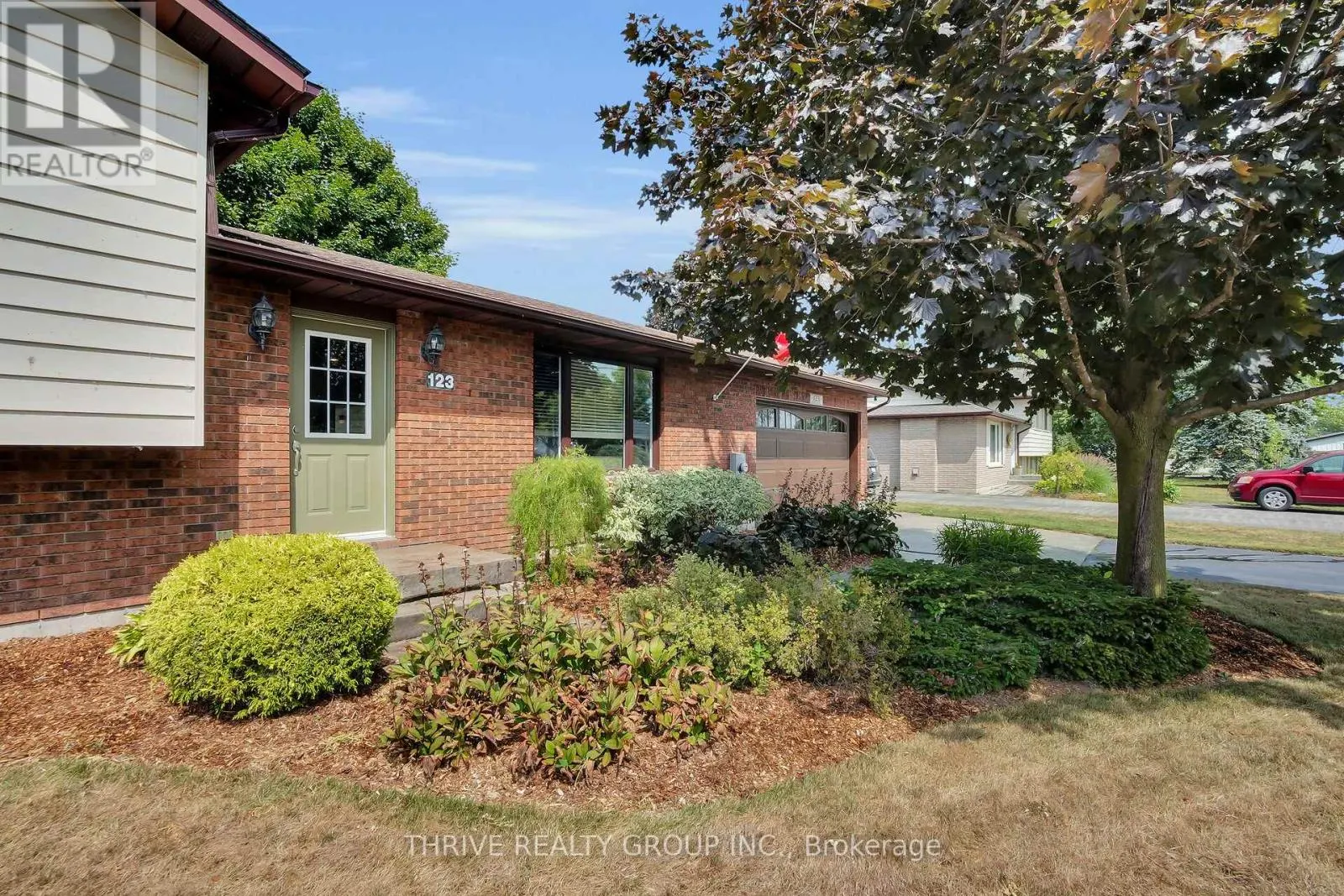 123 MICHELLE AVENUE
