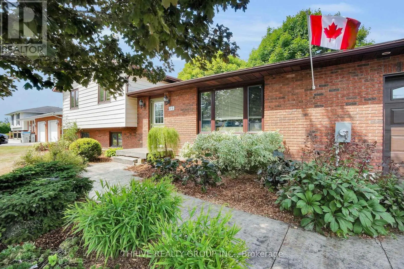 123 MICHELLE AVENUE
