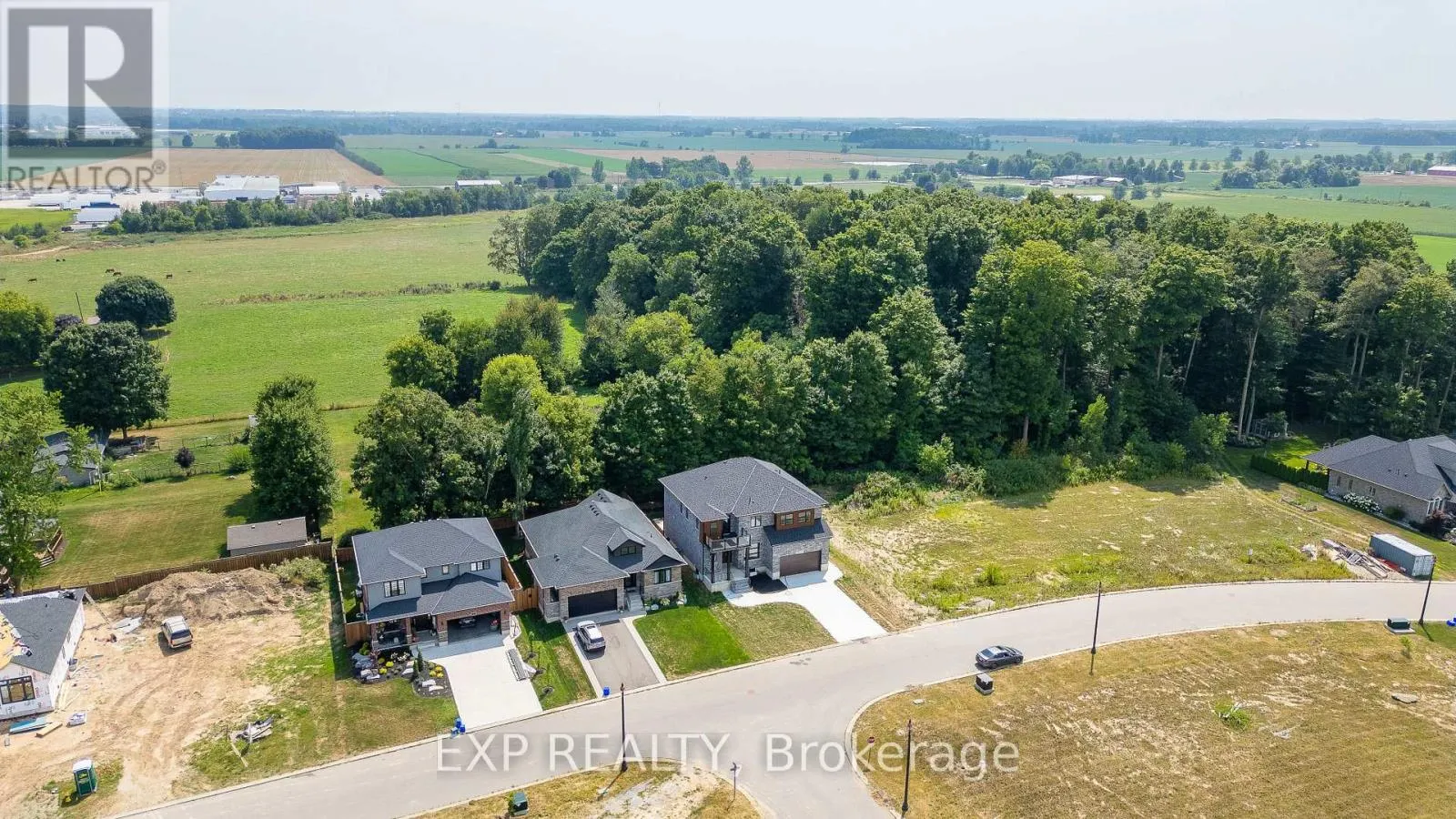 25 SUNVIEW DRIVE