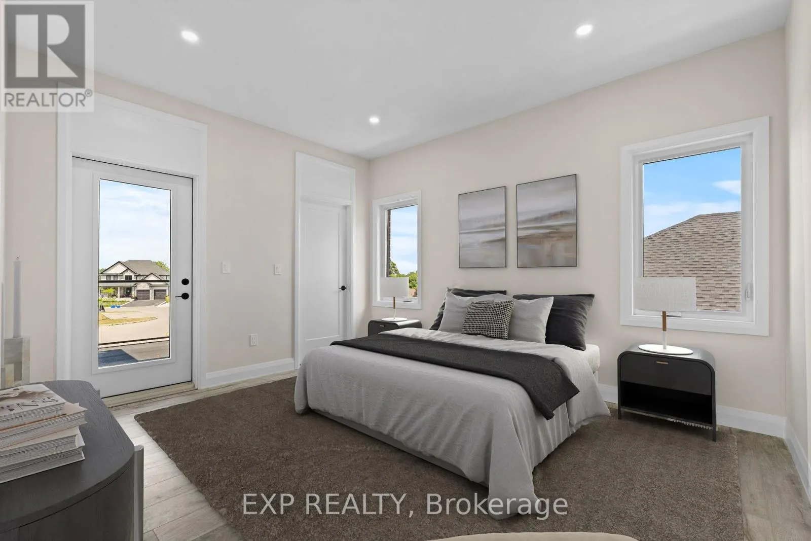 25 SUNVIEW DRIVE