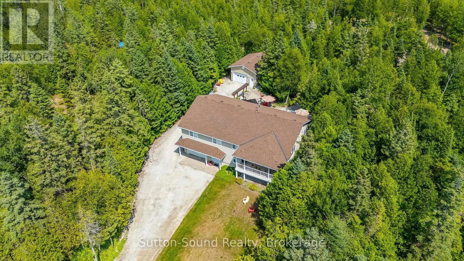 1215 SUNSET DRIVE