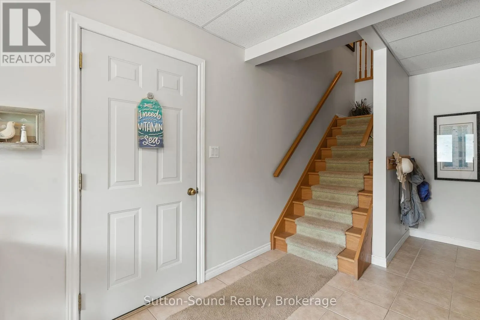 1215 SUNSET DRIVE