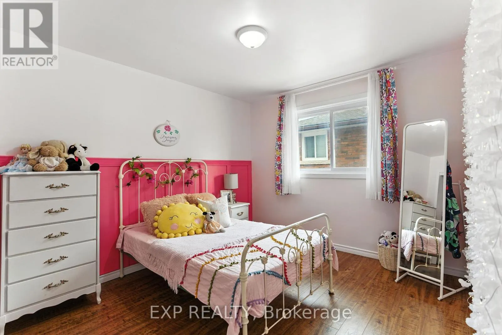 319 HIGHLAND AVENUE