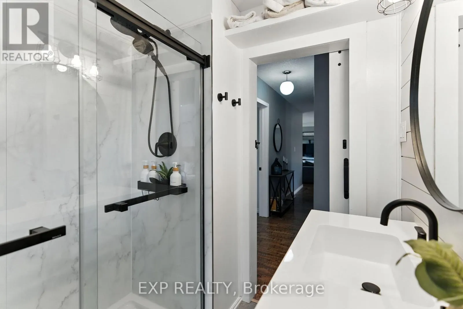 319 HIGHLAND AVENUE