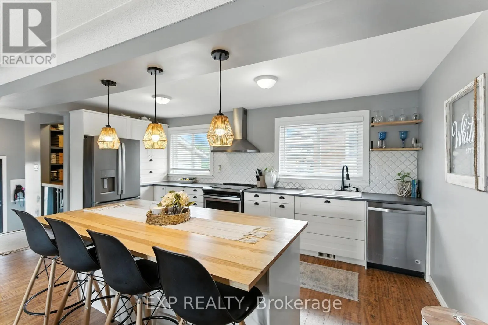 319 HIGHLAND AVENUE