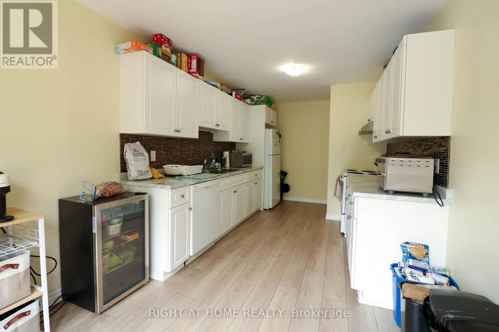 50 FIRESIDE CRESCENT