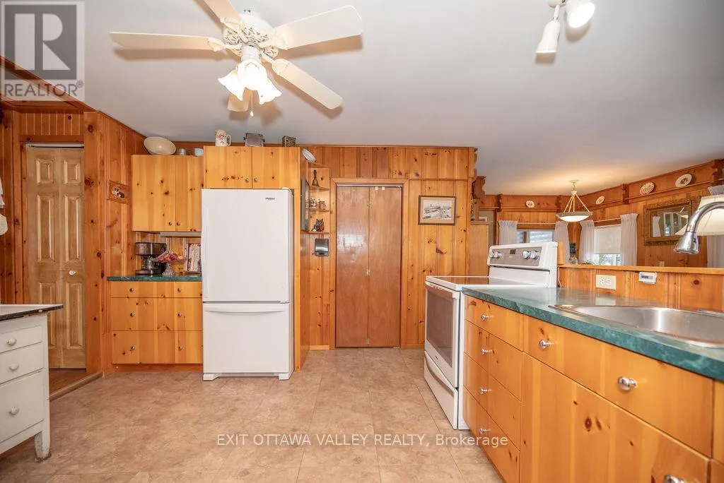 51 MYRLIN WAY