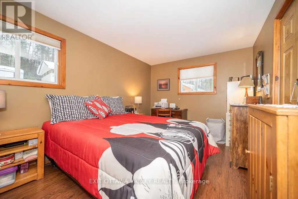 51 MYRLIN WAY