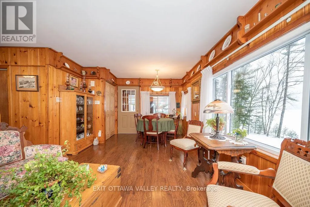 51 MYRLIN WAY