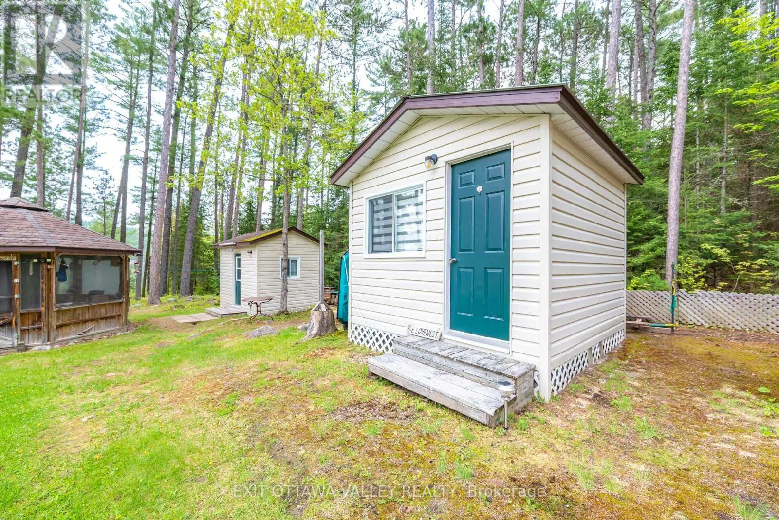 51 MYRLIN WAY