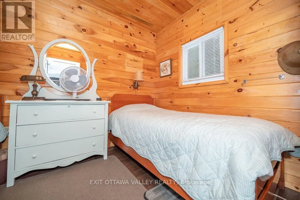 51 MYRLIN WAY