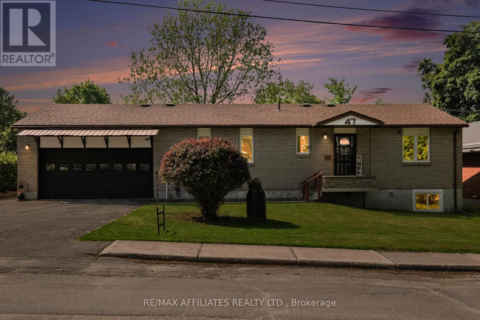 47 GLADSTONE AVENUE