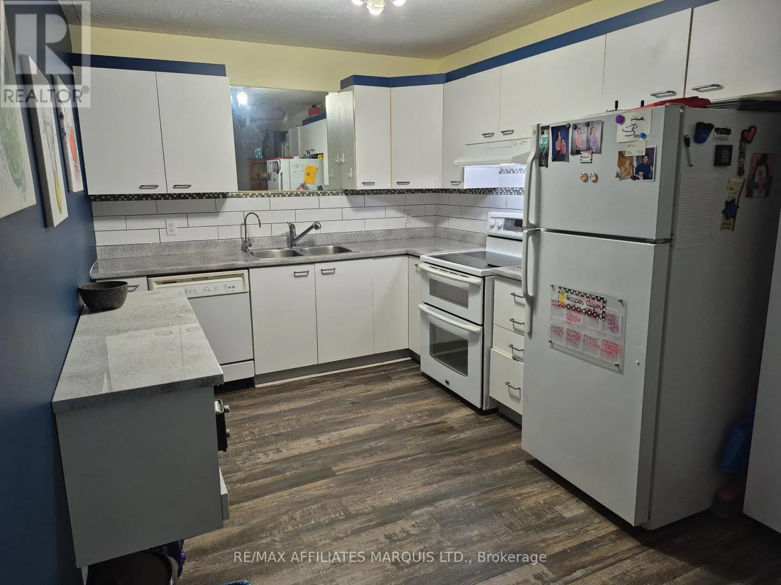 2218 TOLLGATE ROAD W