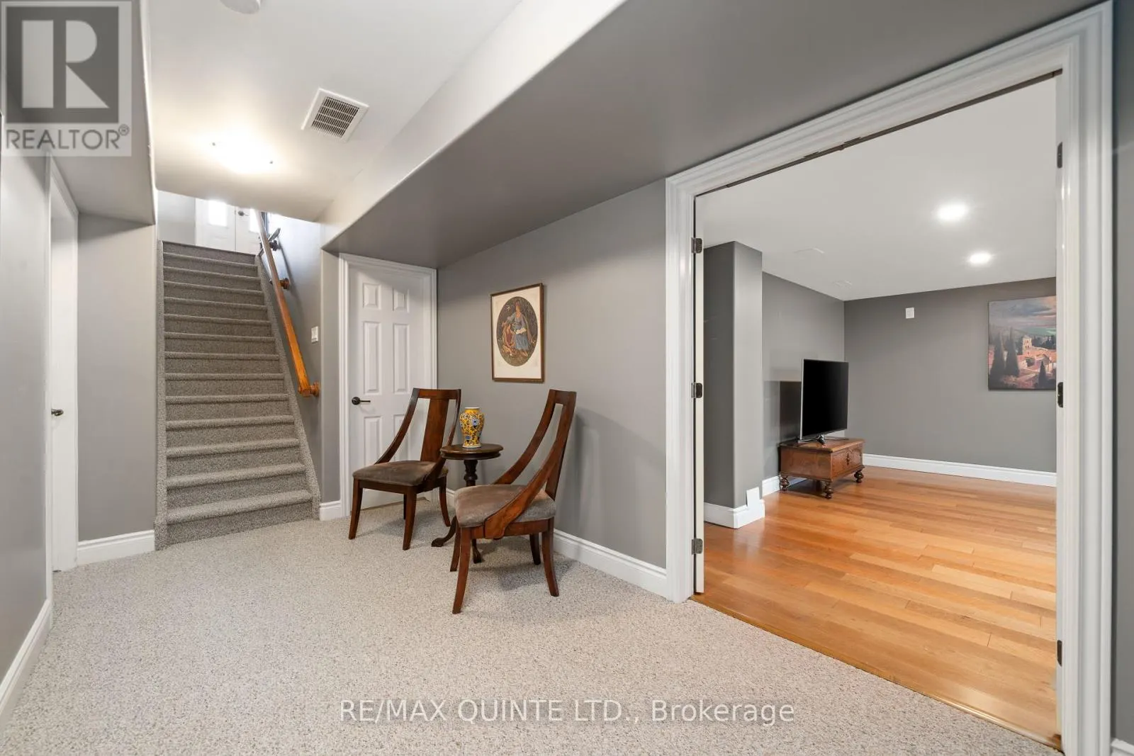 10 MEAGHER PLACE