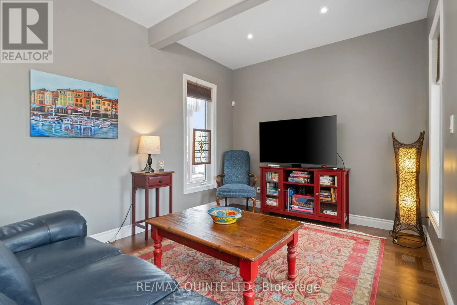 10 MEAGHER PLACE
