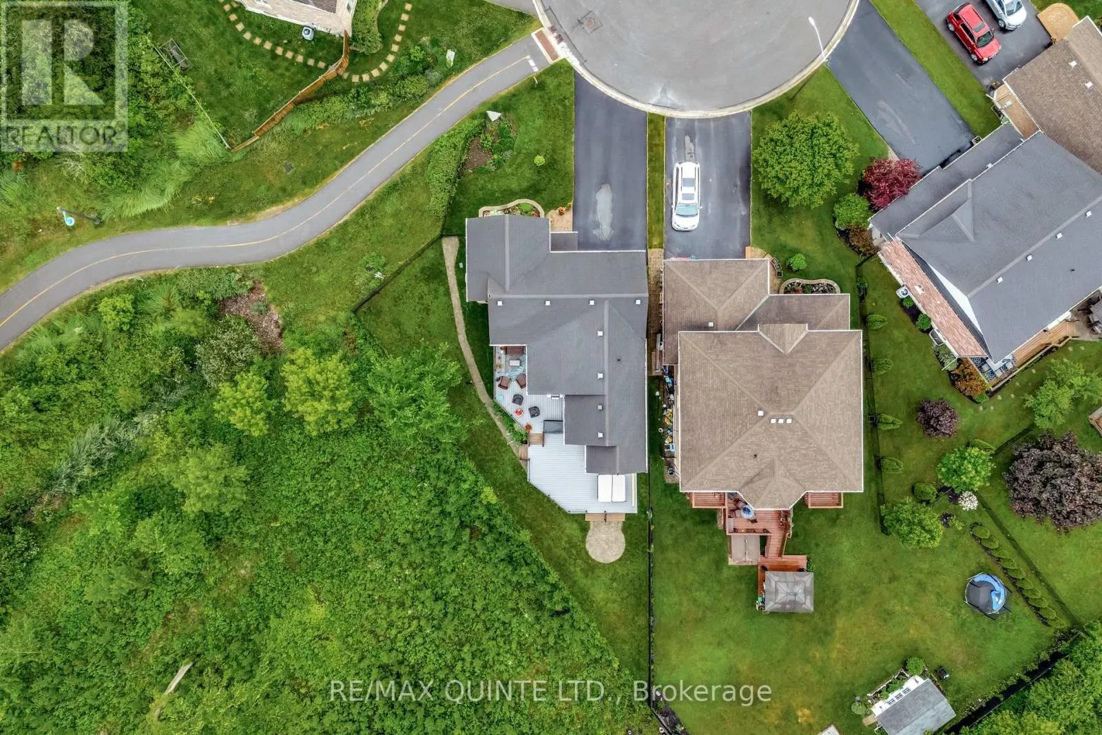 10 MEAGHER PLACE