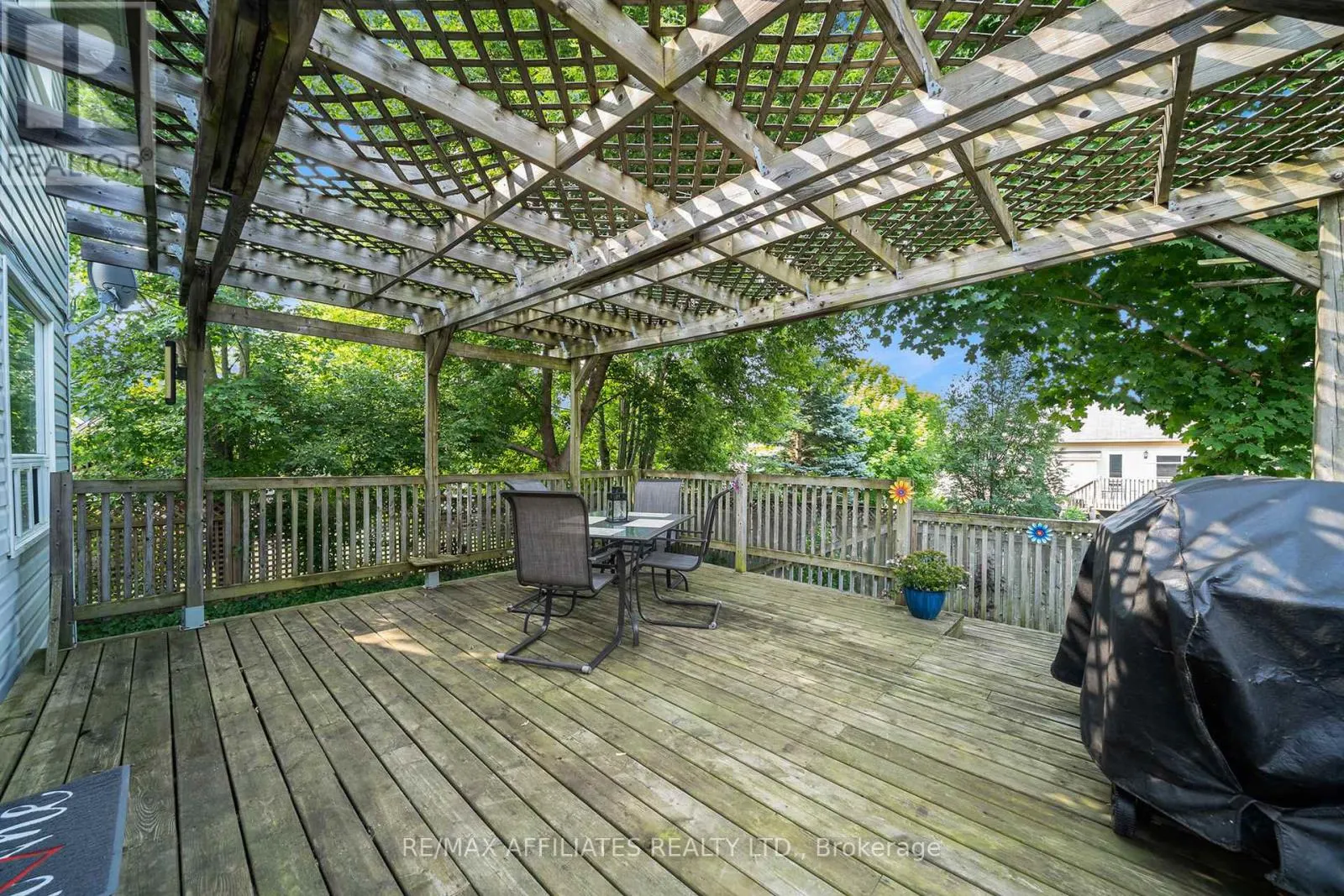 516 JOSEPH STREET