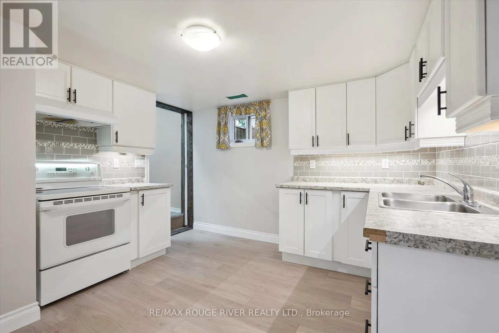 2814 CORNISH HOLLOW ROAD