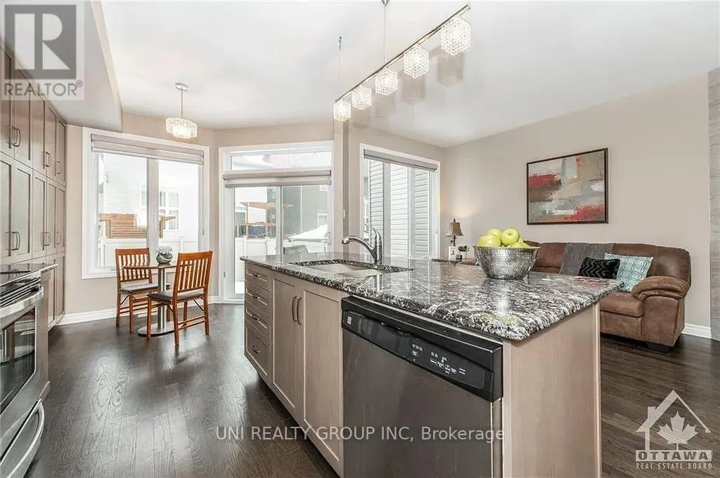 821 LOOSESTRIFE WAY