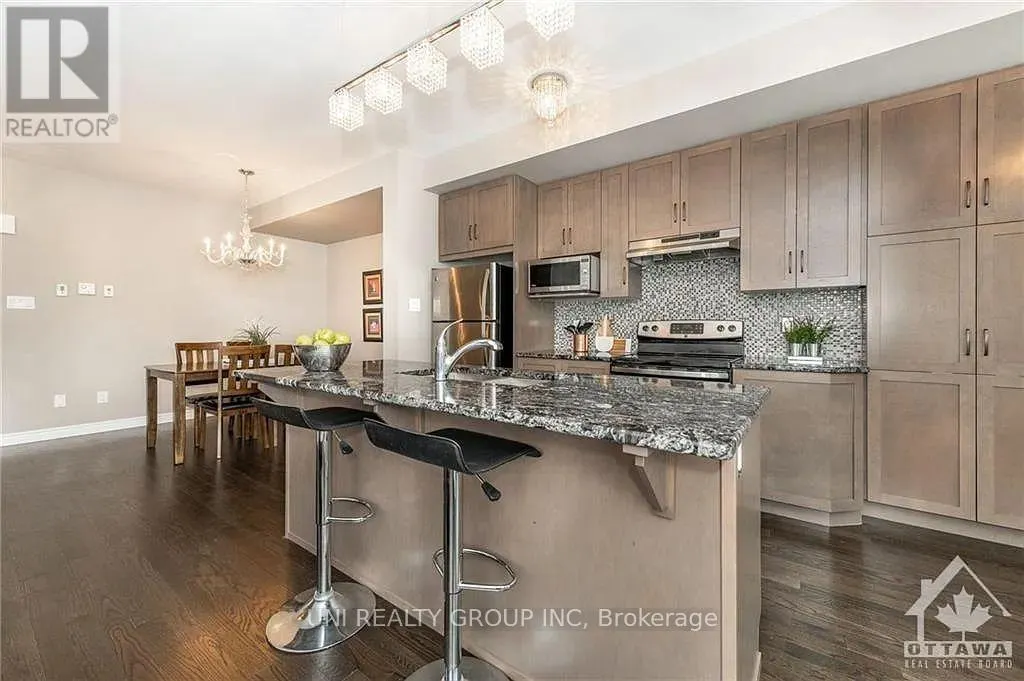 821 LOOSESTRIFE WAY