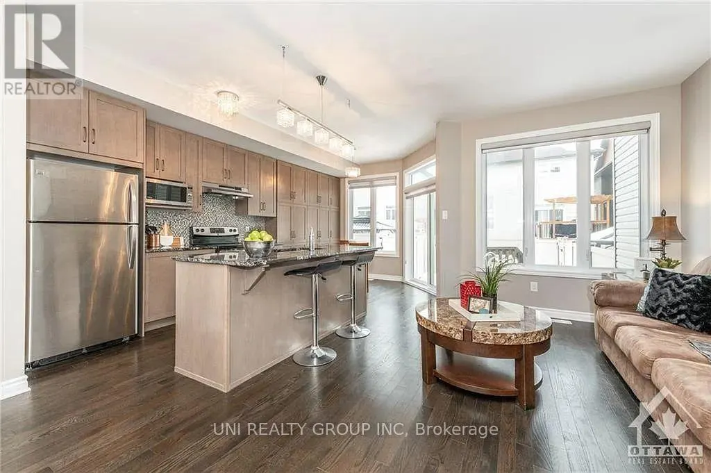 821 LOOSESTRIFE WAY