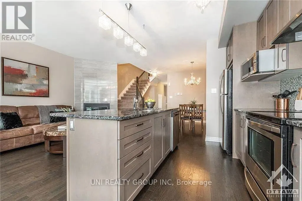821 LOOSESTRIFE WAY