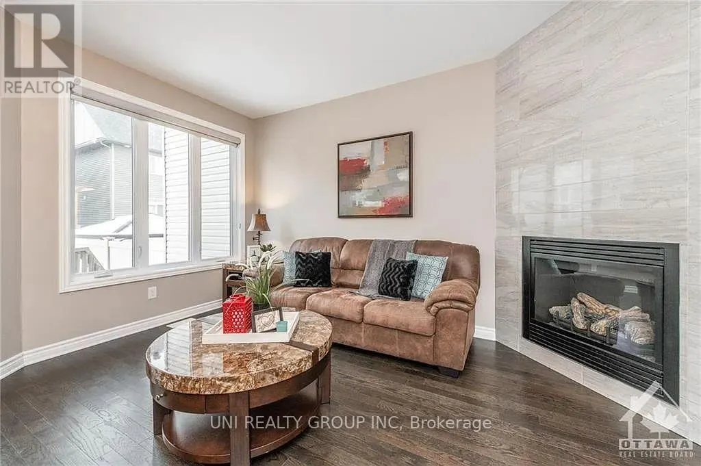 821 LOOSESTRIFE WAY