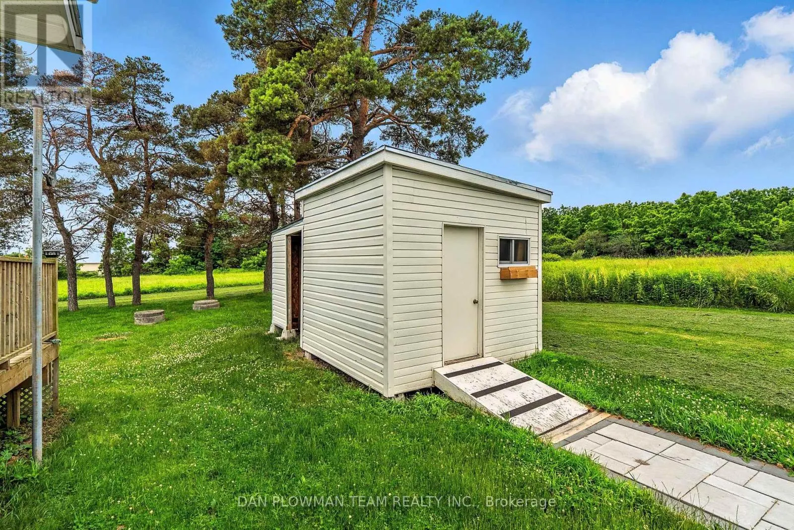 10272 COUNTY RD 2 ROAD