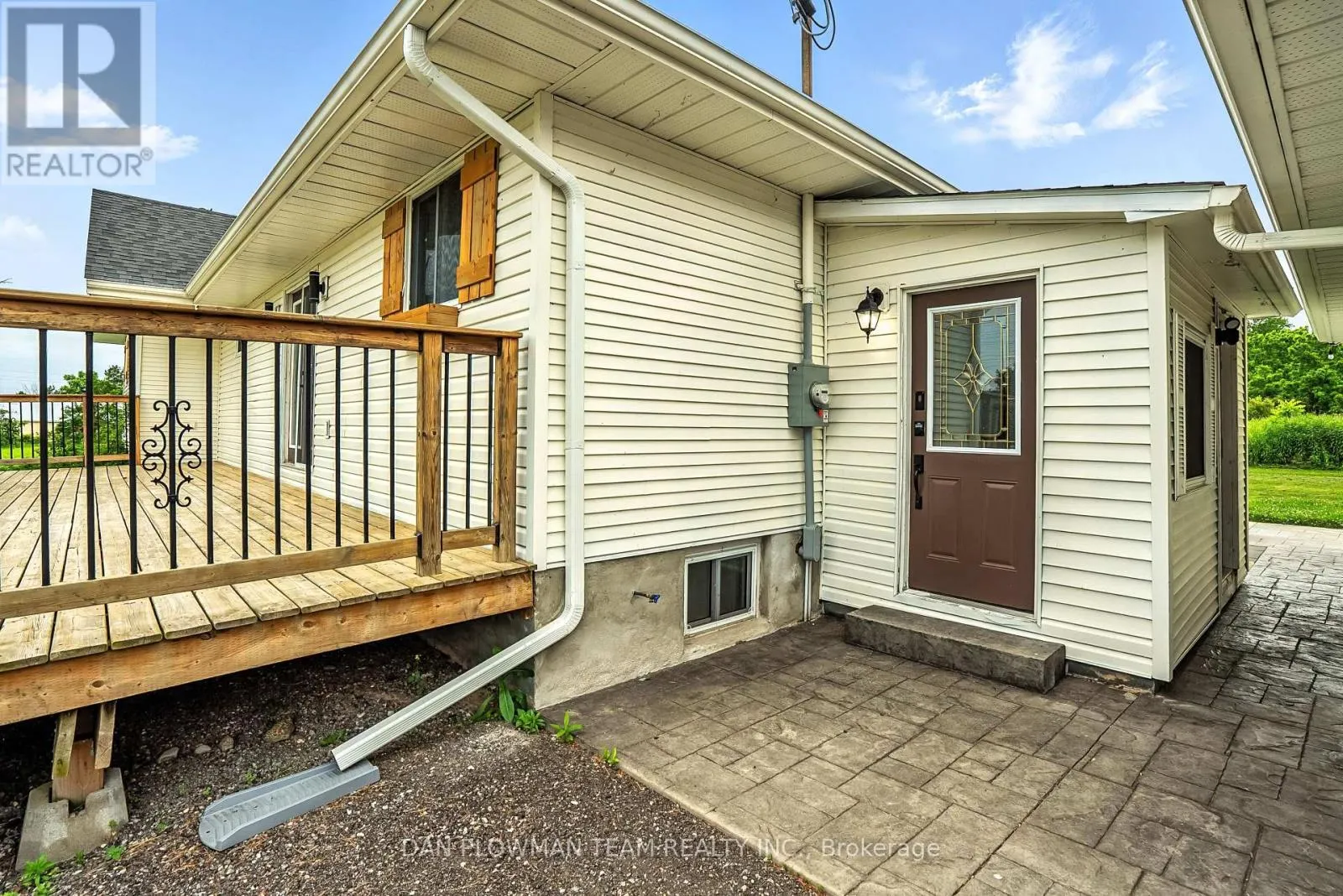 10272 COUNTY RD 2 ROAD