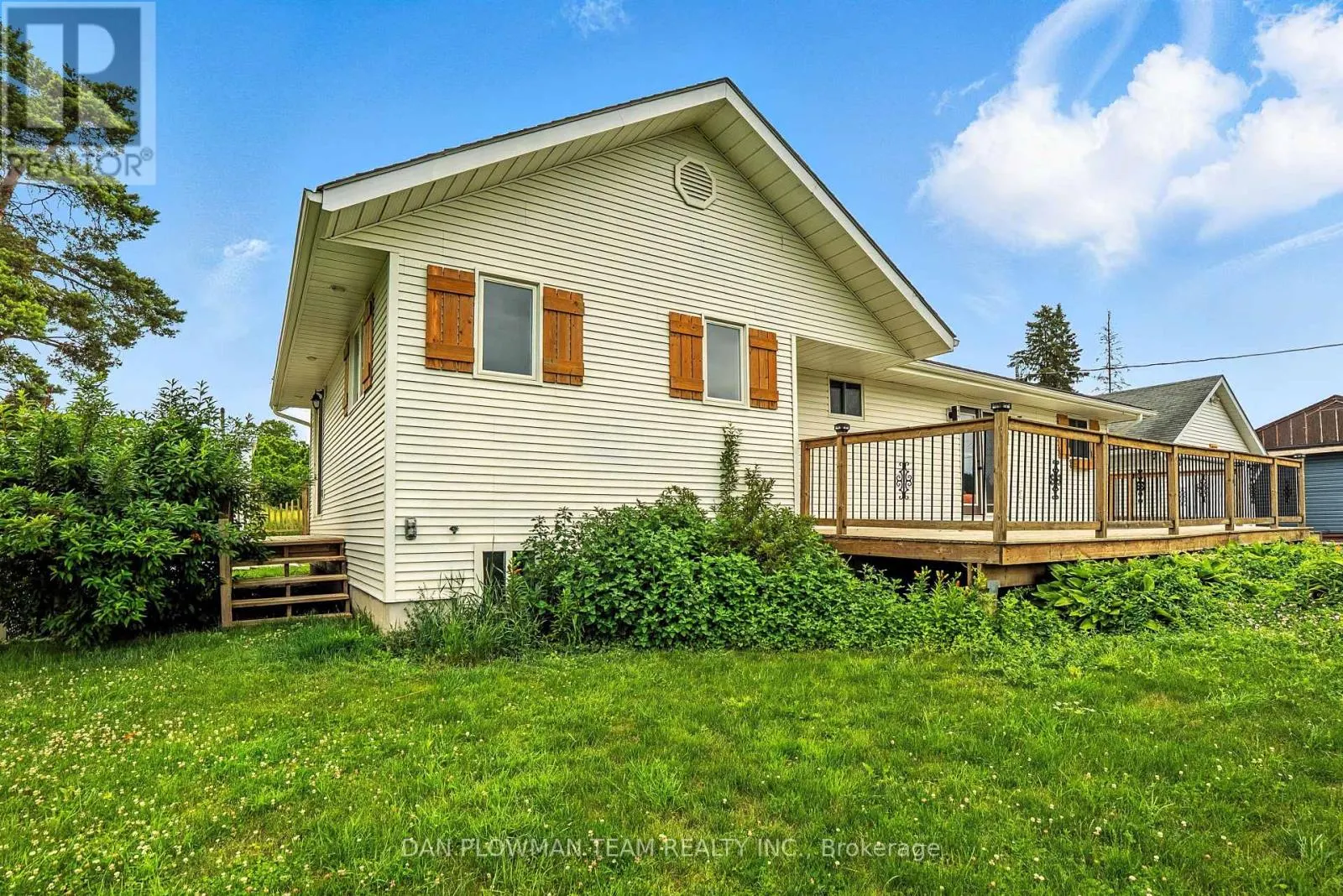 10272 COUNTY RD 2 ROAD