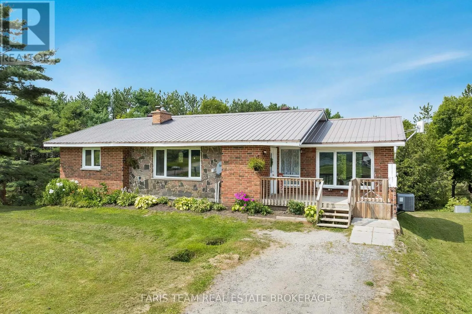 1105 FRASERBURG ROAD