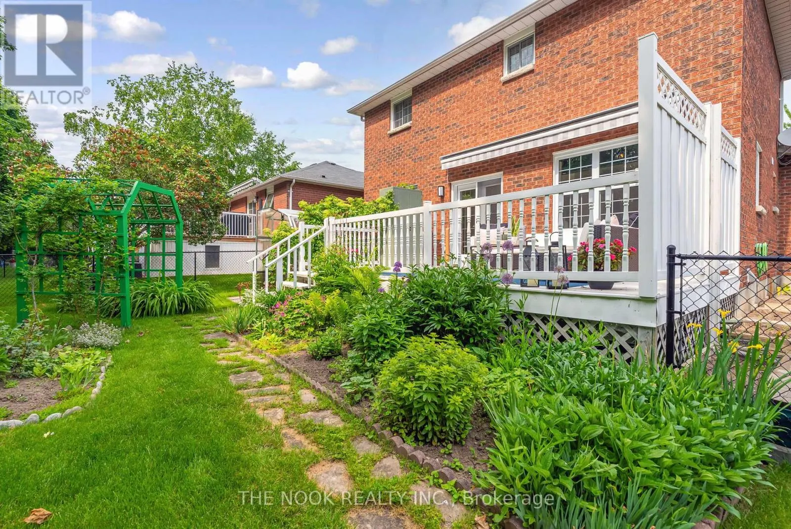 151 CARROLL CRESCENT
