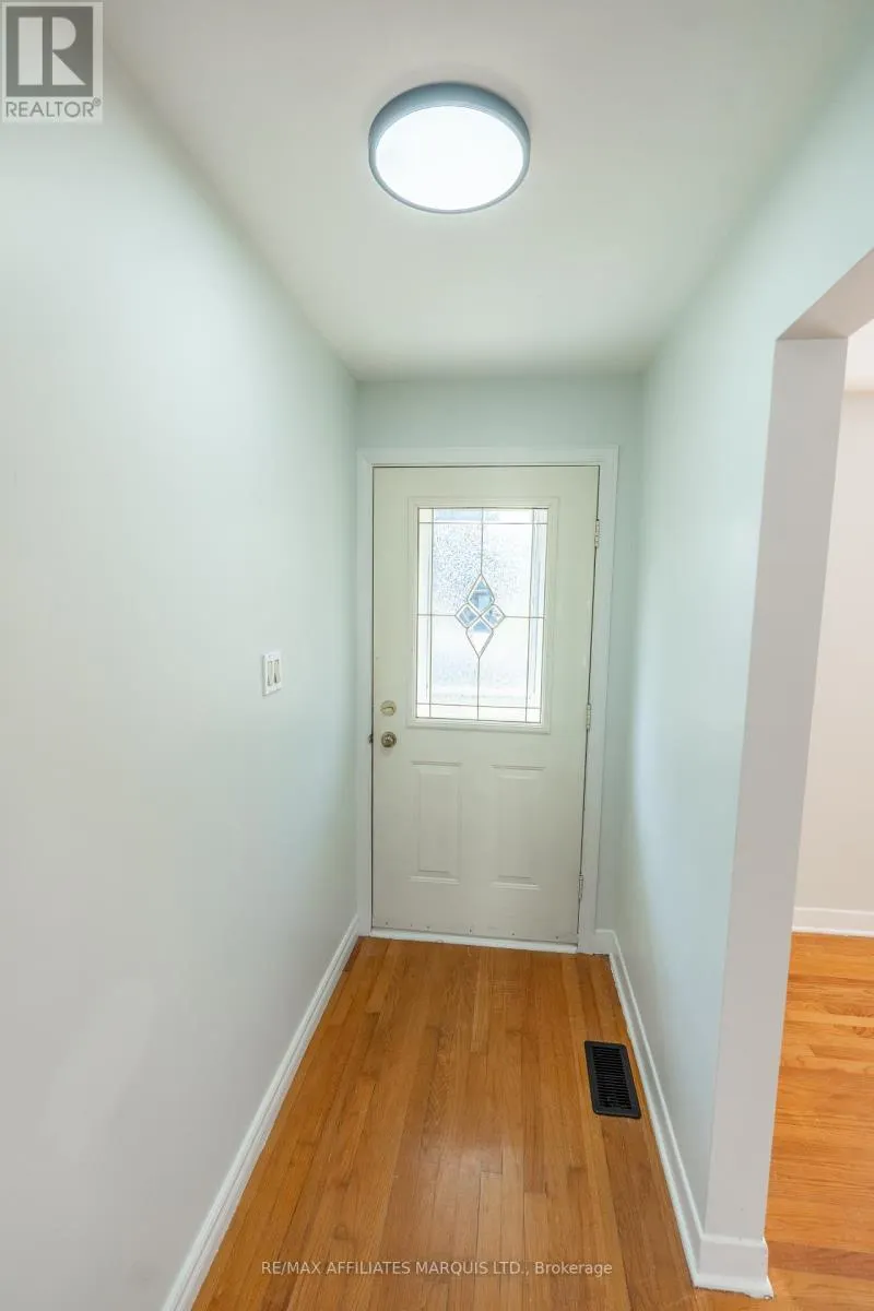 1203 PRINCESS STREET
