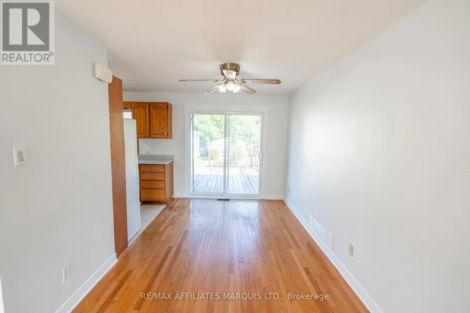 1203 PRINCESS STREET