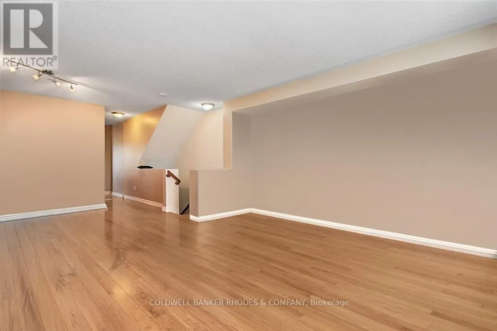 114 BRENTMORE PRIVATE