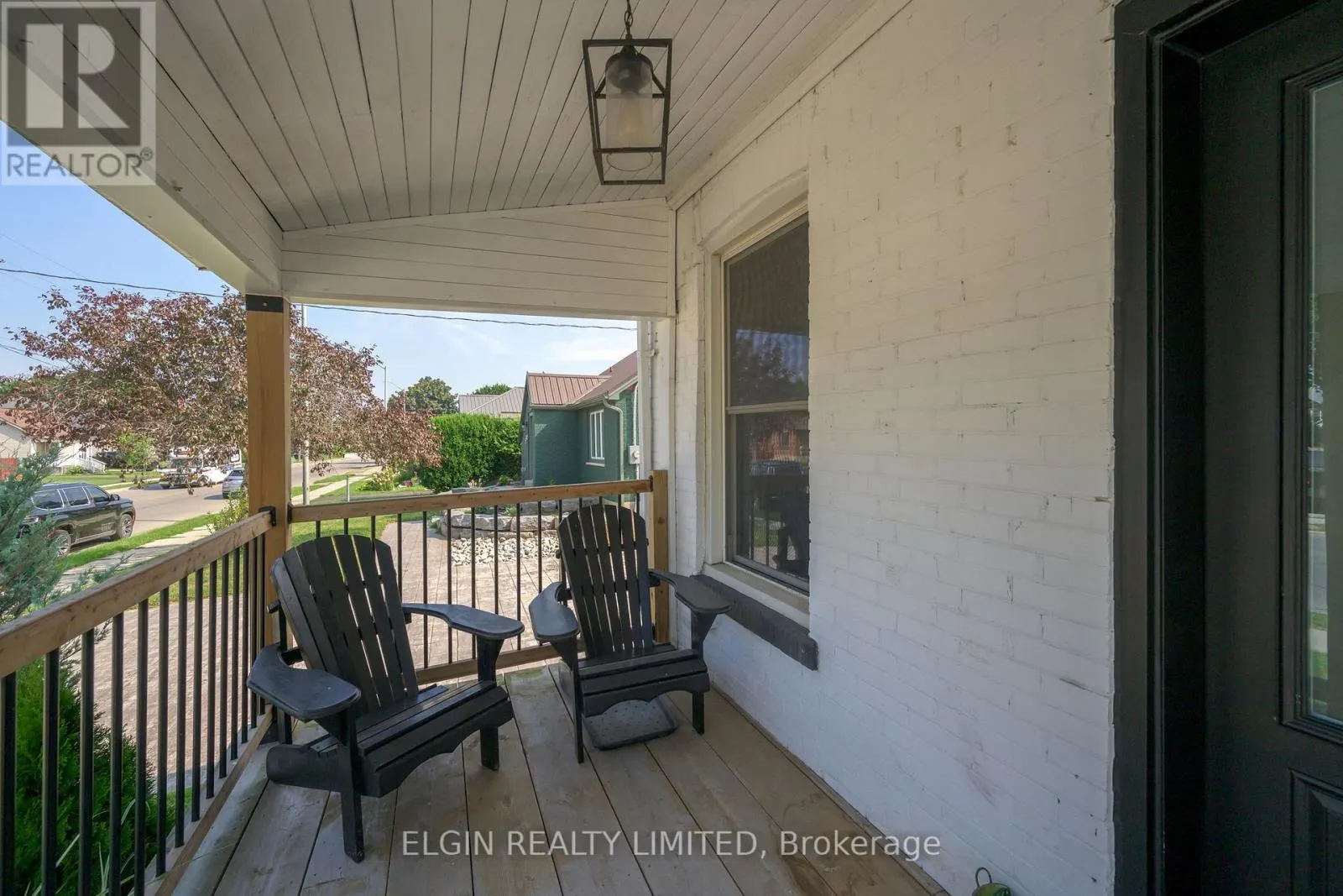 133 BALACLAVA STREET