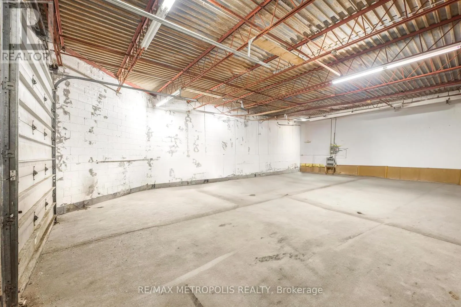 23&24 - 1173 MICHENER ROAD