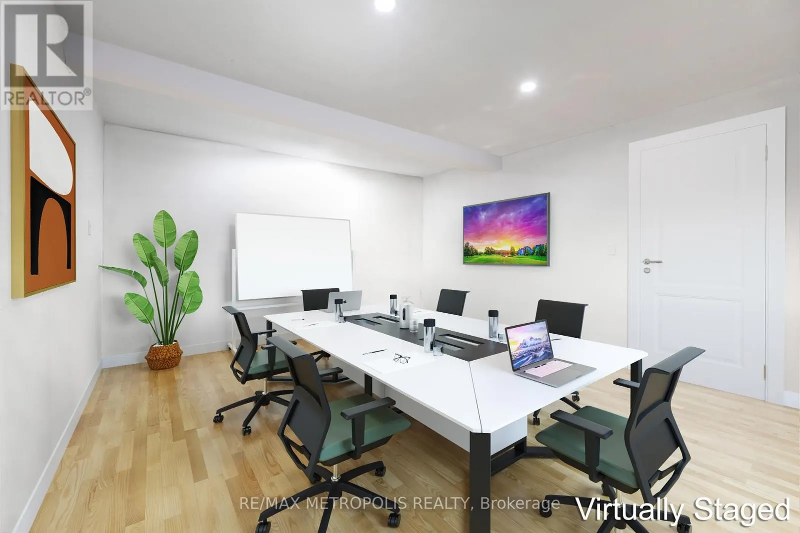 23&24 - 1173 MICHENER ROAD