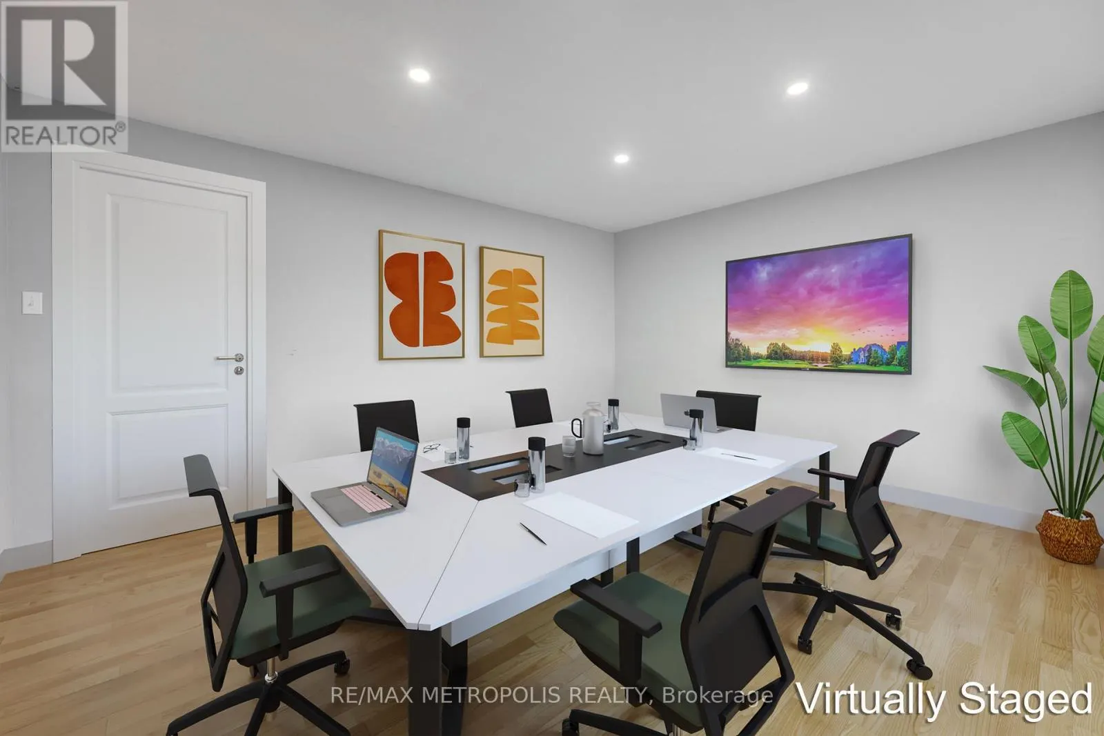 23&24 - 1173 MICHENER ROAD