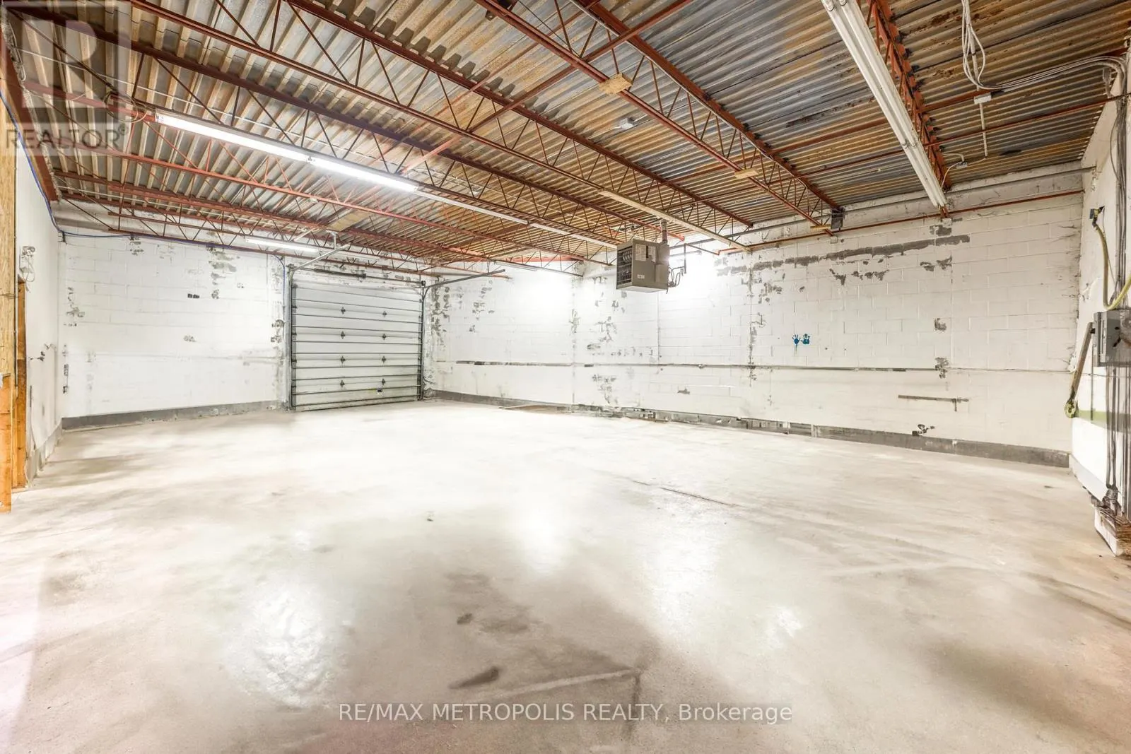 23&24 - 1173 MICHENER ROAD