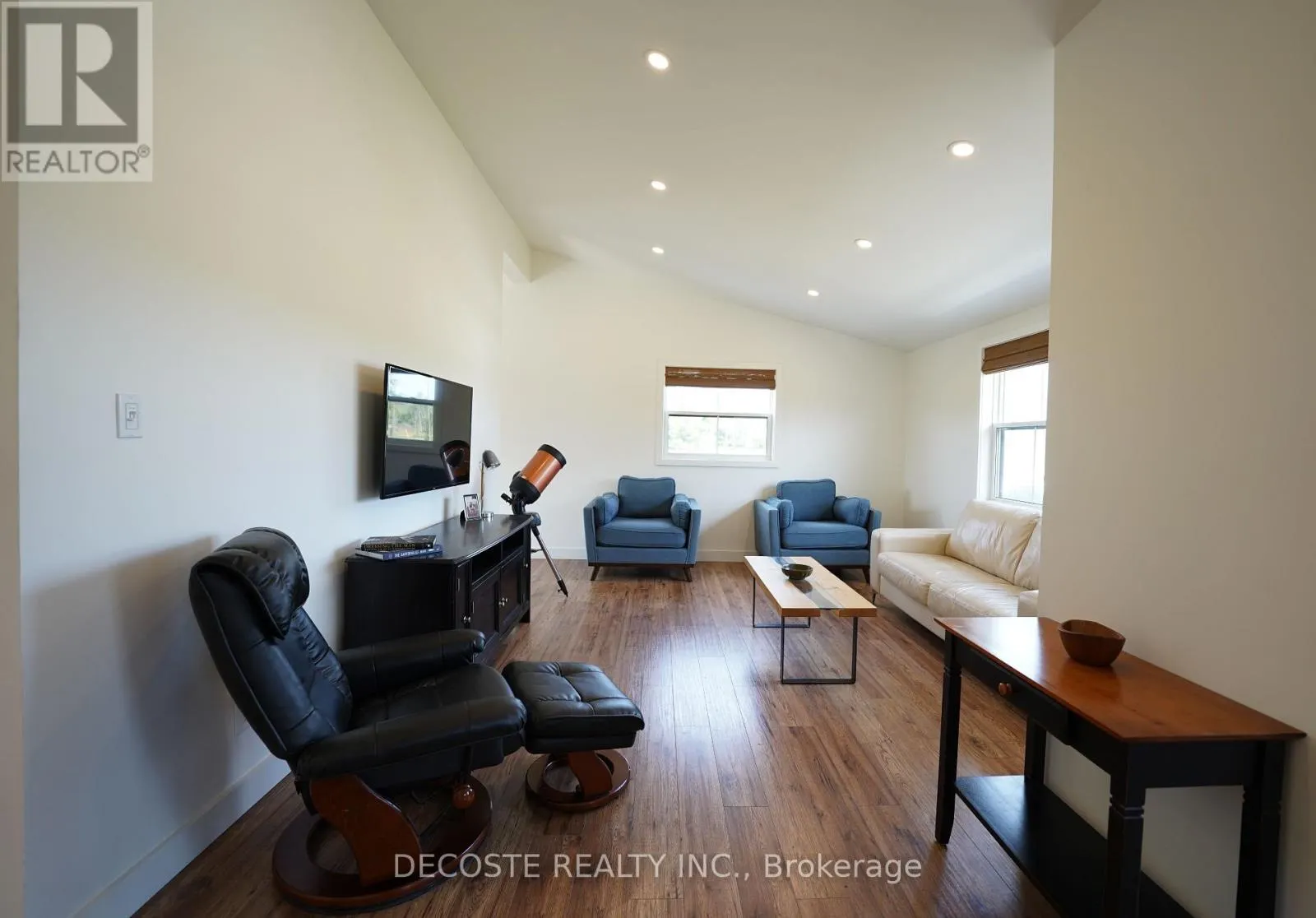 6460 RAE ROAD