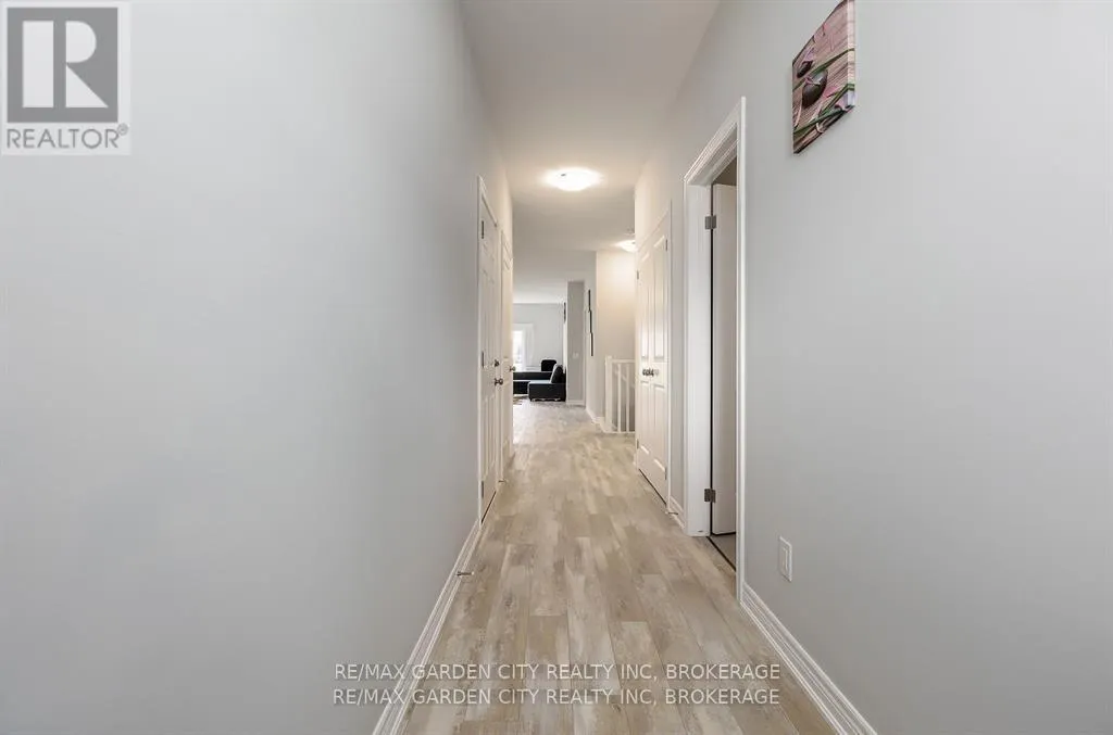 34 BOUNTY AVENUE